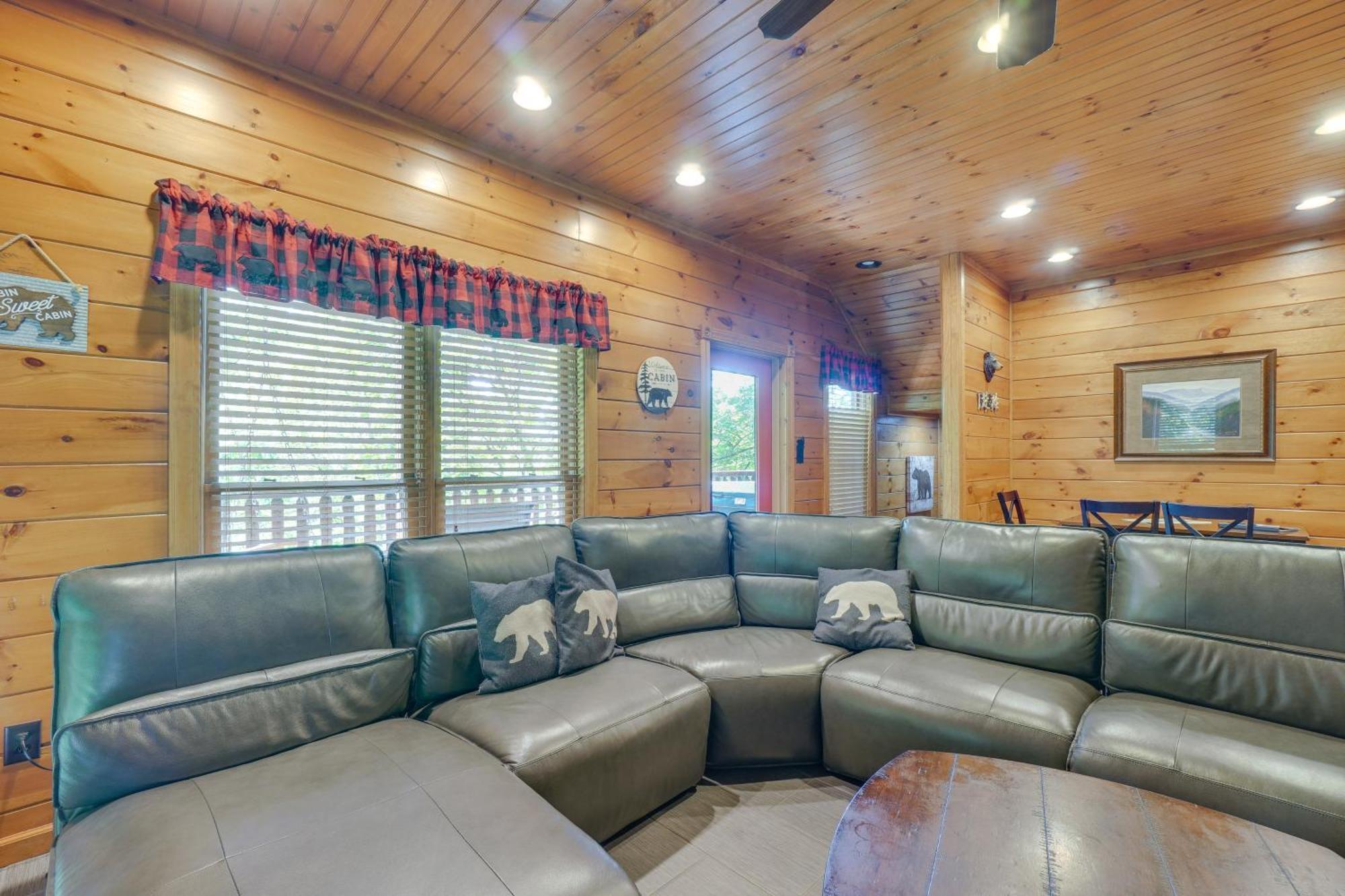 Holiday home With Pool Access About 3 Mi To Downtown